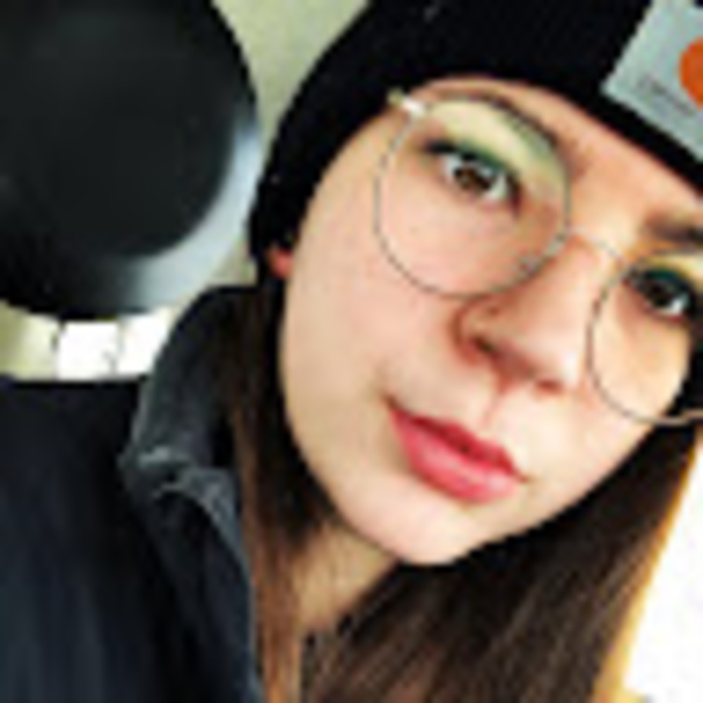 Meet your Posher, Charlotte